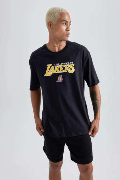 DeFactoFit NBA Los Angeles Lakers Oversize Fit Bisiklet Yaka Baskılı Tişört